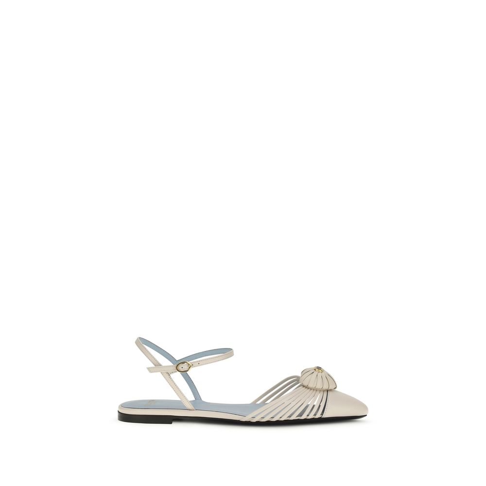 Valentino Garavani Beige Goatskin ballerina's