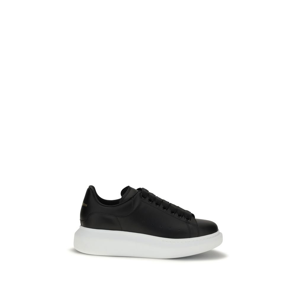 Alexander McQueen zwart kalfsleren platformsneakers